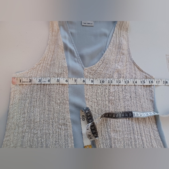 The Odells Hi-Lo Linen Silk Tank Top Blouse - Picture 9 of 15